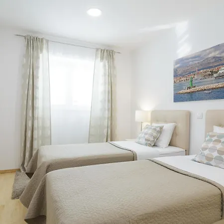 Holiday home Aspalathos - With Free Parking, Near The Beach, A Few Minutes' Walking Distance To The Unesco Palace *