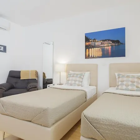 Holiday home Aspalathos - With Free Parking, Near The Beach, A Few Minutes' Walking Distance To The Unesco Palace *