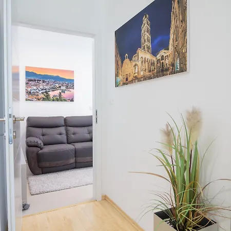 Aspalathos - With Free Parking, Near The Beach, A Few Minutes' Walking Distance To The Unesco Palace بيت للعطل