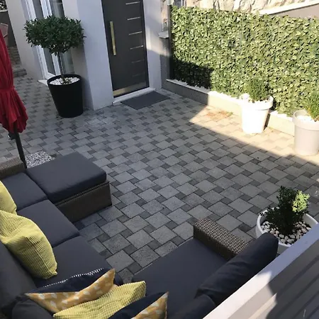 Aspalathos - With Free Parking, Near The Beach, A Few Minutes' Walking Distance To The Unesco Palace بيت للعطل