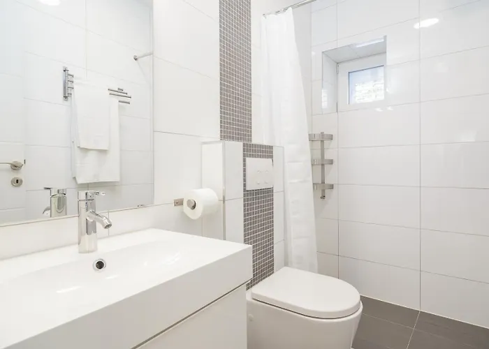 Feriehus Aspalathos - With Free Parking, Near The Beach, A Few Minutes' Walking Distance To The Unesco Palace *