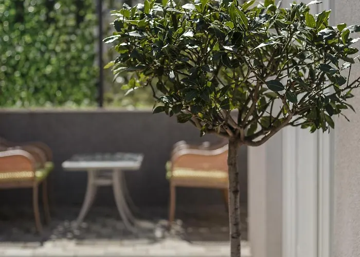 Aspalathos - With Free Parking, Near The Beach, A Few Minutes' Walking Distance To The Unesco Palace