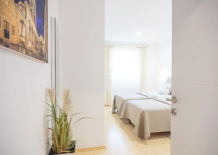 Feriehus Aspalathos - With Free Parking, Near The Beach, A Few Minutes' Walking Distance To The Unesco Palace *