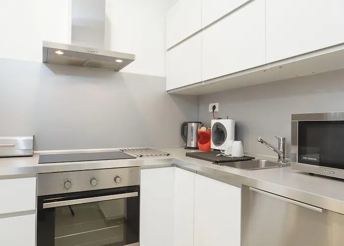 Aspalathos - With Free Parking, Near The Beach, A Few Minutes' Walking Distance To The Unesco Palace Feriehus *