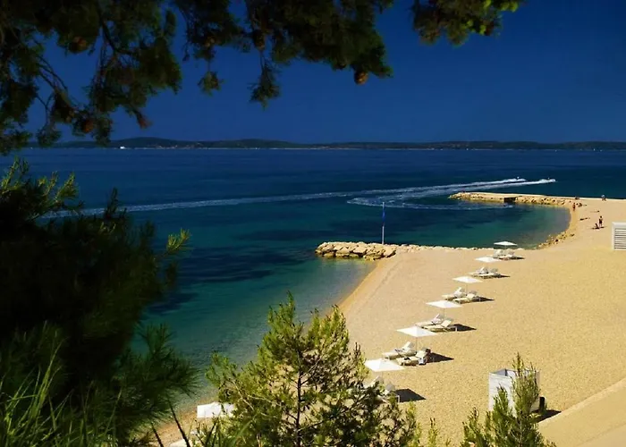 Aspalathos - With Free Parking, Near The Beach, A Few Minutes' Walking Distance To The Unesco Palace *